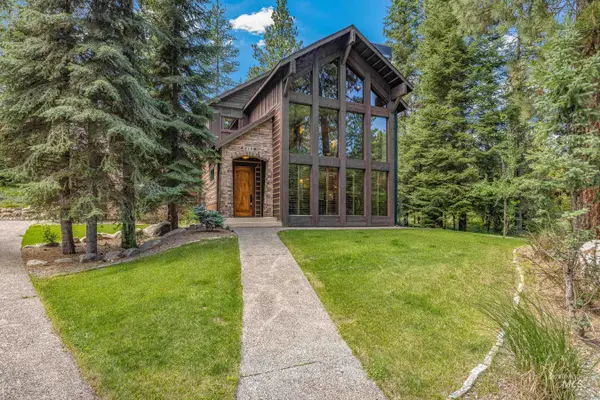 418 & 424 Verita St, McCall, ID 83638