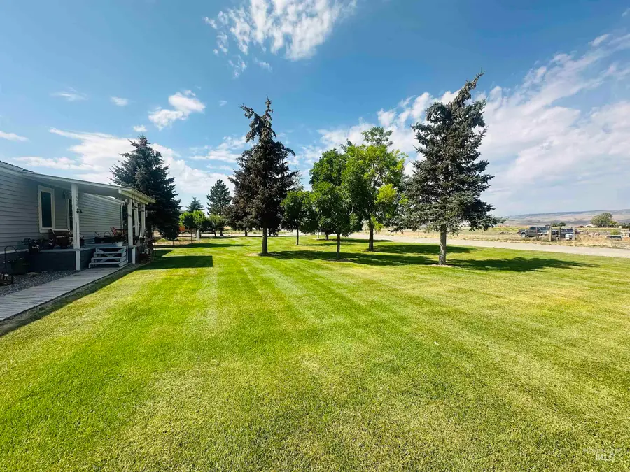 550 S Worthington St, Oakley, ID 83346 - Image #2