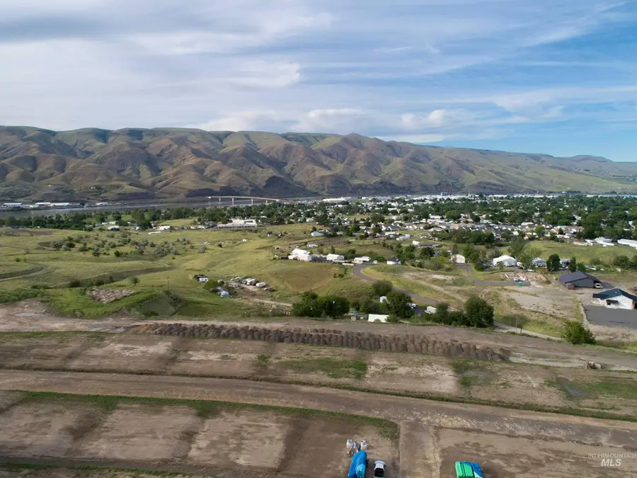 1665 Dustan Loop, Clarkston, WA 99403 - #3