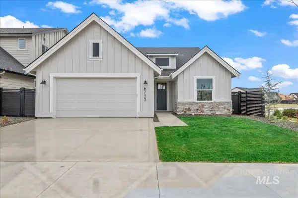 6753 N Magic Mallard Ave #Larkspur, Meridian, ID 83646