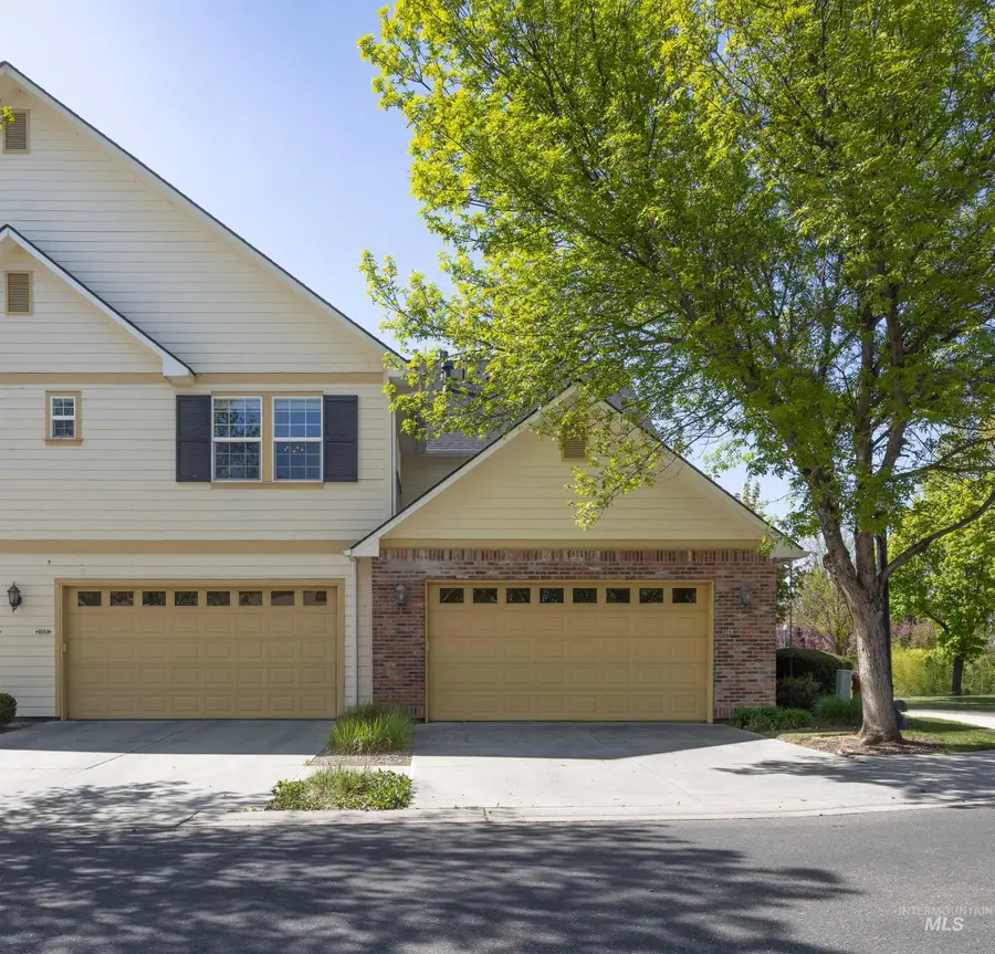 1148 E Winding Creek Dr, Eagle, ID 83616 - Image #3