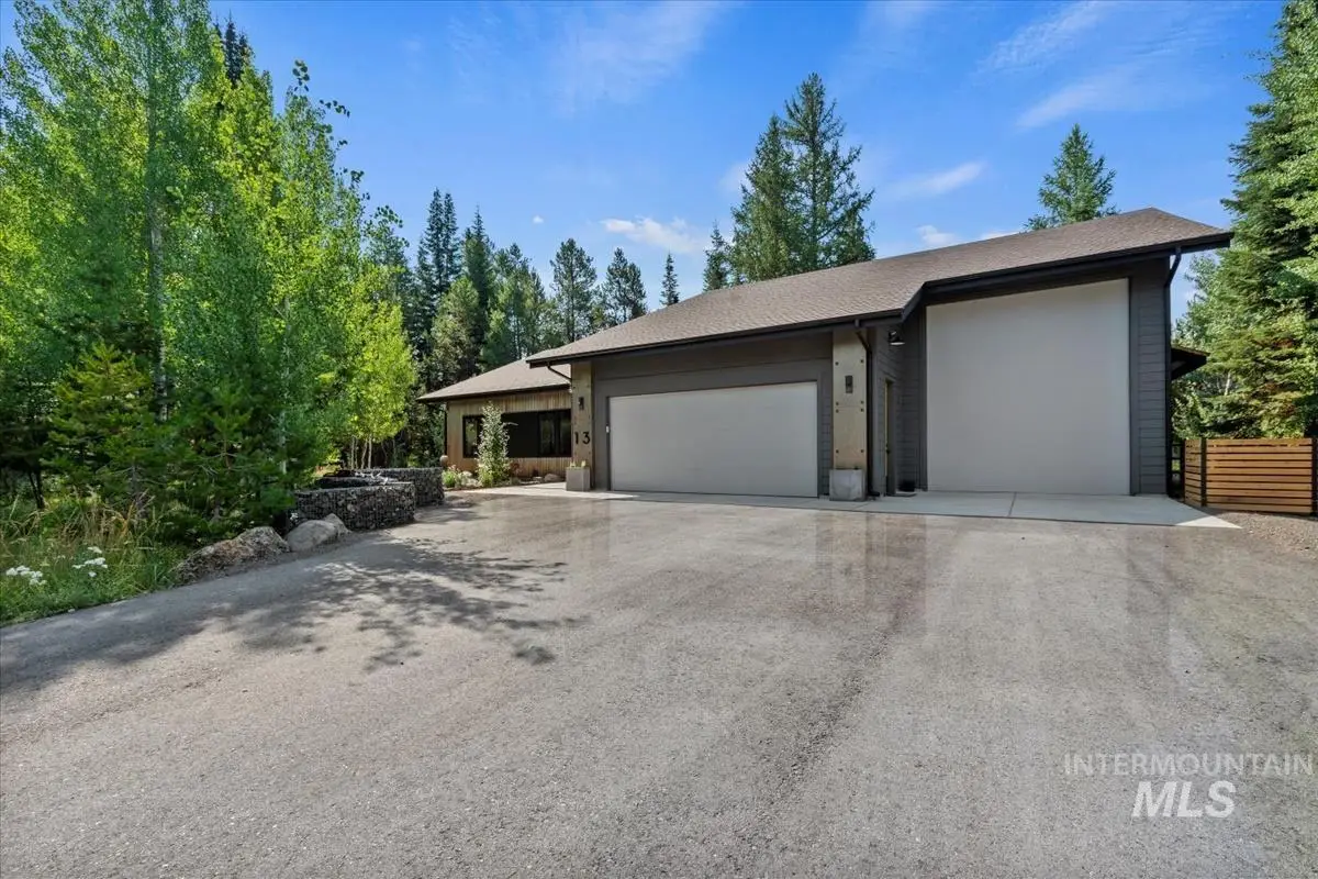 13 Cross Country Ct., Donnelly, ID 83615 - Image #1