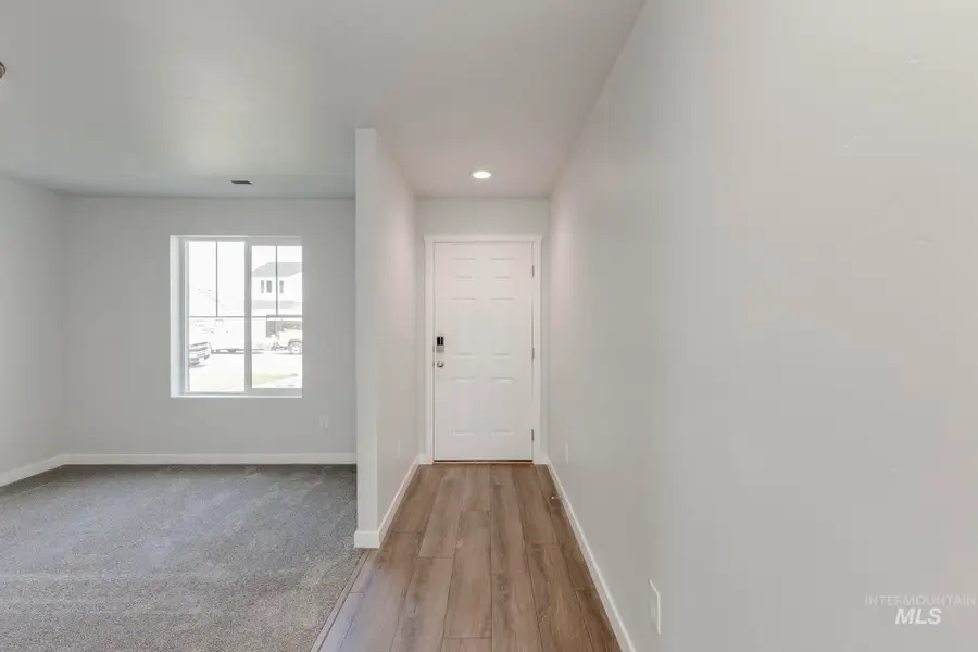 13317 Cut St, Caldwell, ID 83607 - Image #3