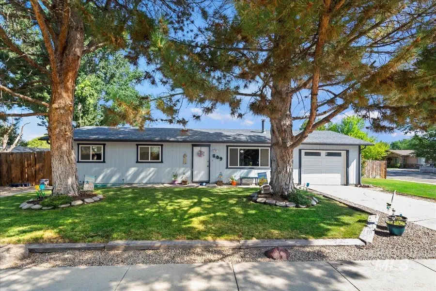 809 Hudson, Middleton, ID 83644 - Image #2