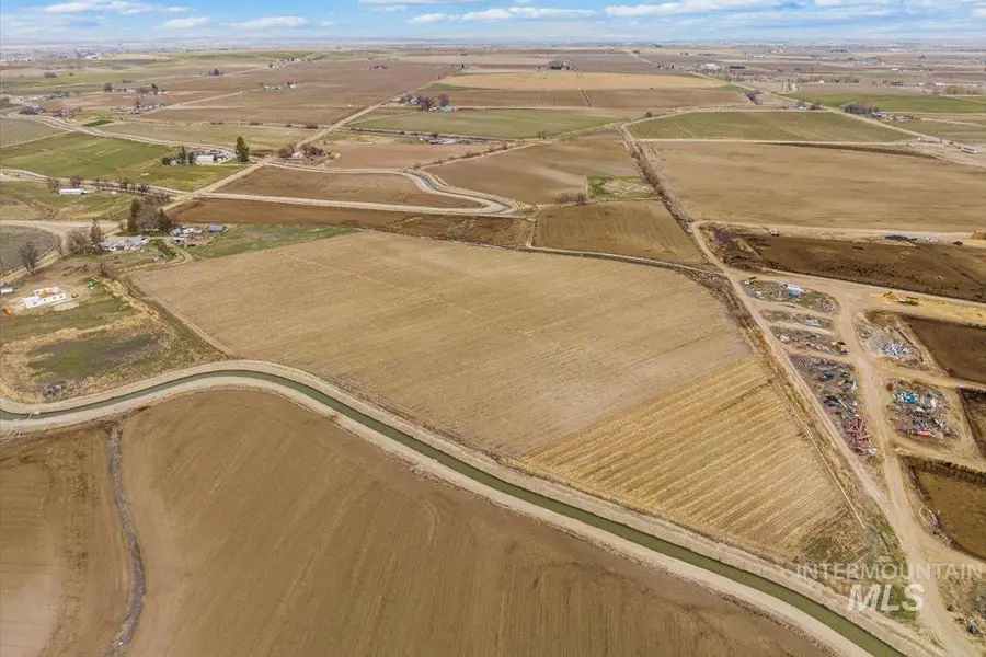 21488 Case Ln, Wilder, ID 83676 - Image #3