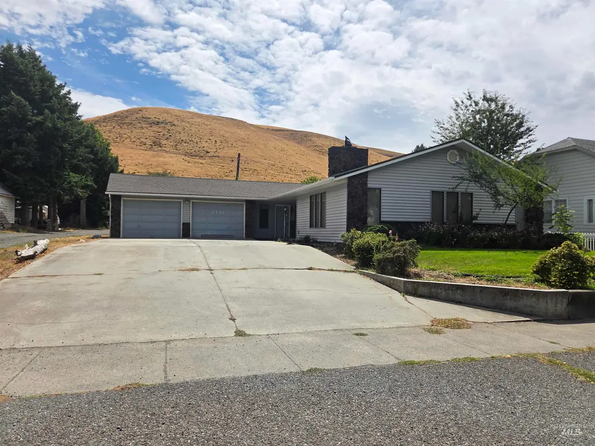 1340 Pataha, Pomeroy, WA 99347 - Image #1