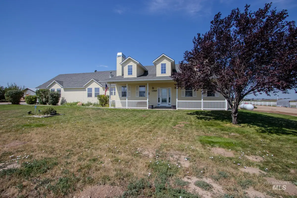 13569 Midway Road, Nampa, ID 83651 - Image #1