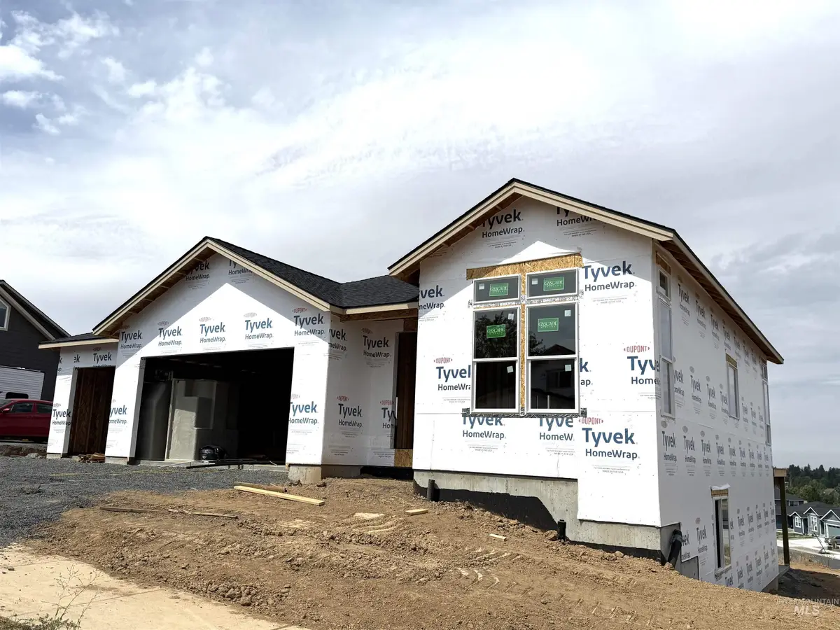 415 Ryan Lane, Moscow, ID 83843 - Image #1