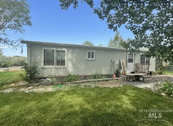 198 2nd Avenue South, Hagerman, ID 83332