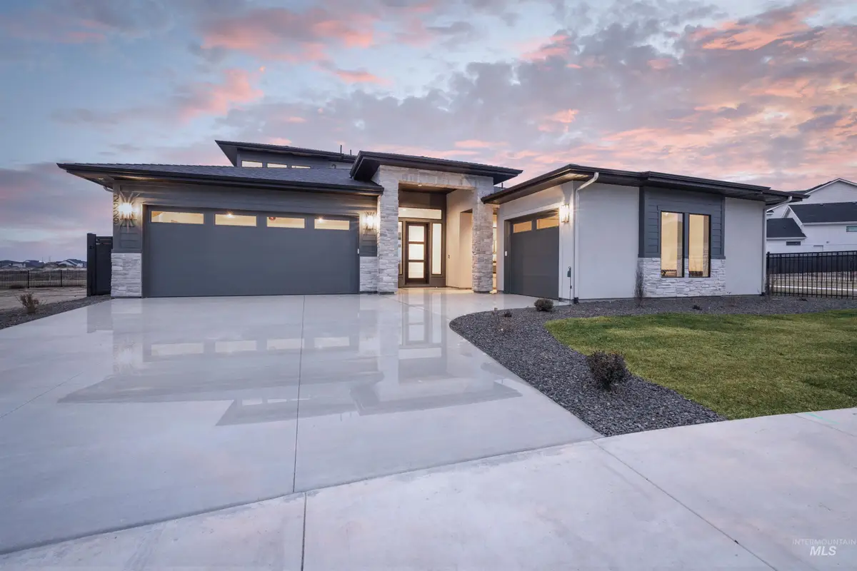 2229 N Buhrstone Ave, Eagle, ID 83616 - #1