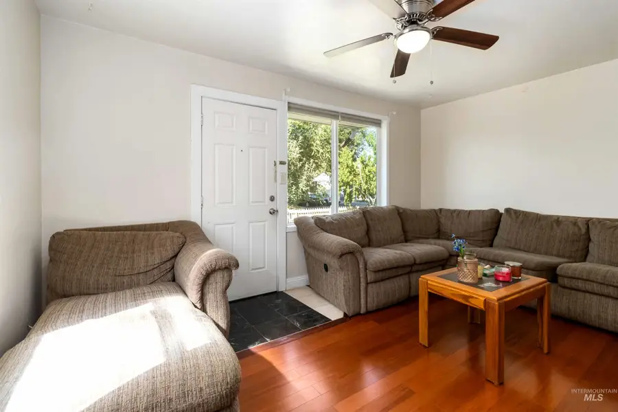 3869 & 3883 W Custer Dr, Boise, ID 83705 - Image #3