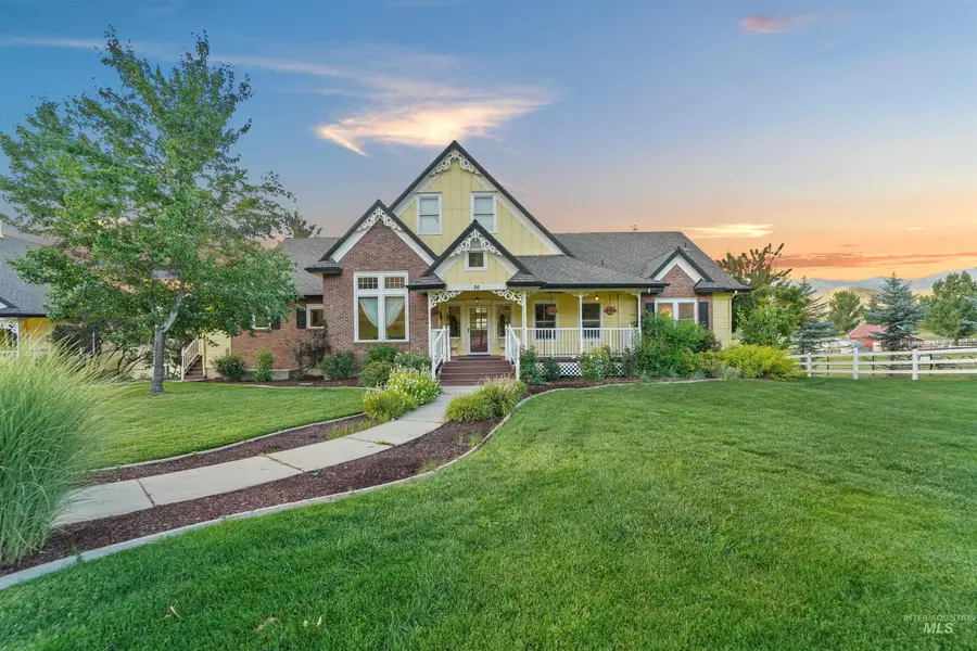 26 Maria Dr, Horseshoe Bend, ID 83629 - Image #3