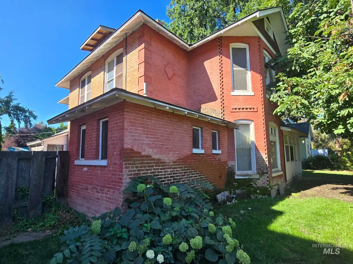 1122 1st Avenue South, Payette, ID 83661 - Image #1