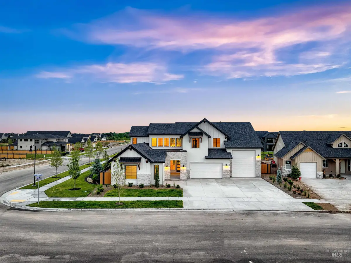 14280 N Goldfinch Ave, Boise, ID 83714 - Image #1