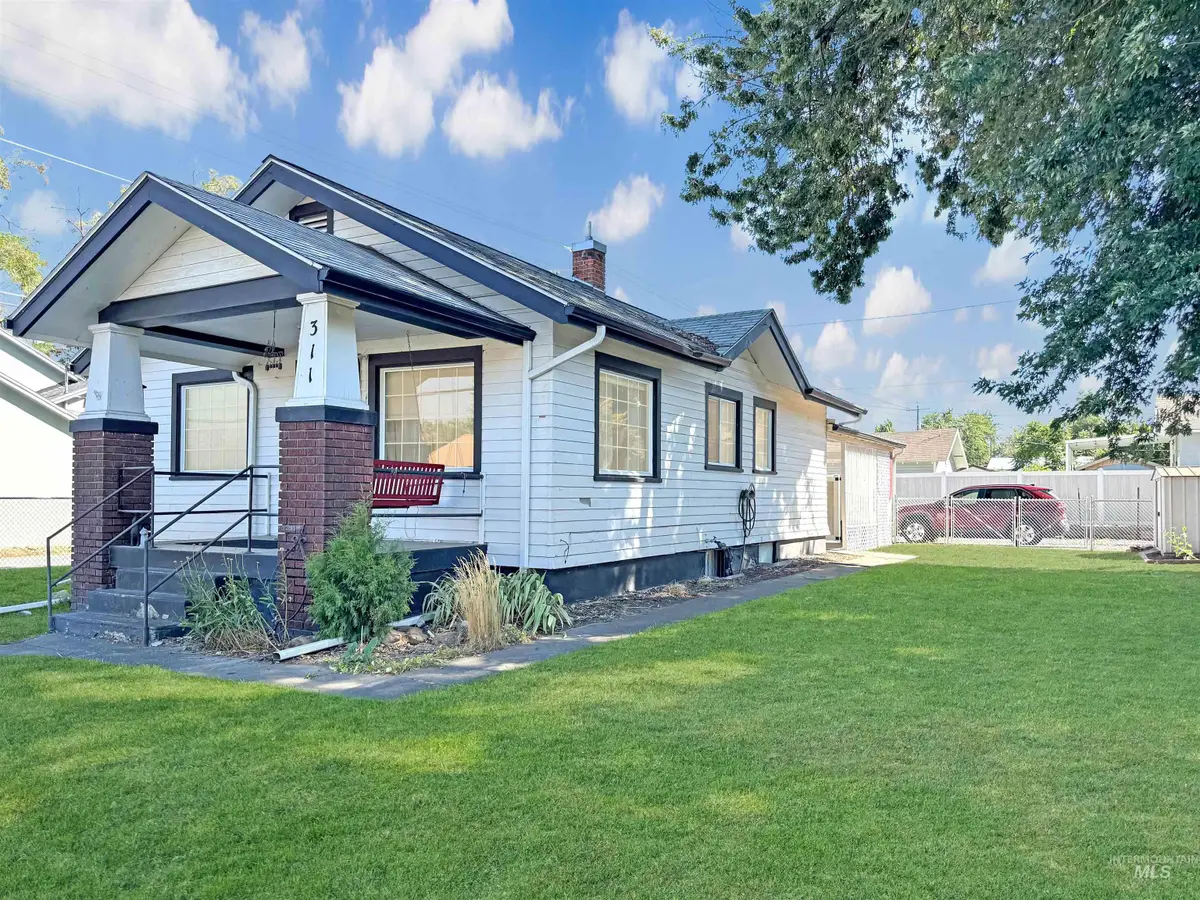 311 Elm St, Clarkston, WA 99403 - Image #1