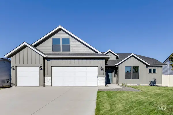 2323 N Carly Ave, Star, ID 83669