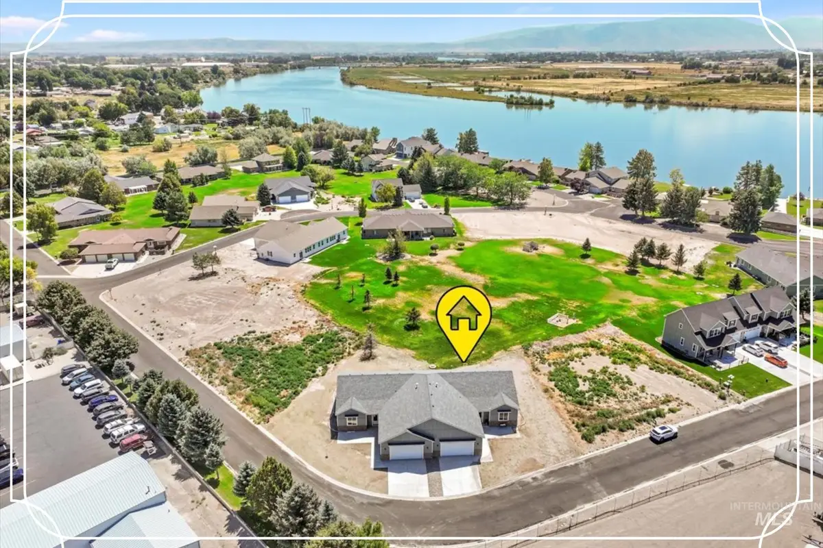 44 Lakeside Loop, Burley, ID 83318 - #1