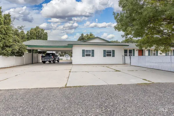 885 Airport Rd, Vale, OR 97918