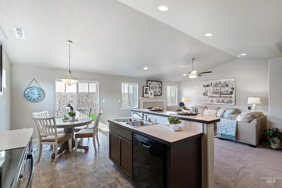 5562 E Lekeitio Village Drive #Lot 9 Block 8, Nampa, ID 83687 - Image #3