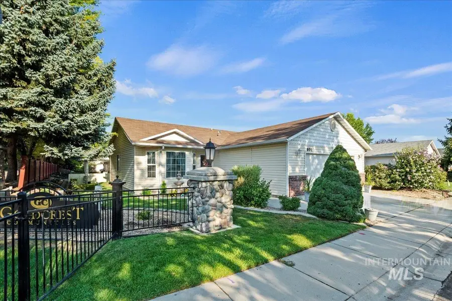 601 N Sterling St, Nampa, ID 83651 - Image #3