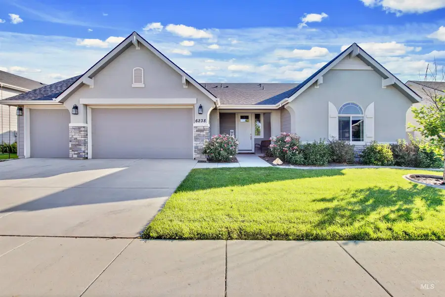 6238 Canyon Crossing, Nampa, ID 83687 - Image #2