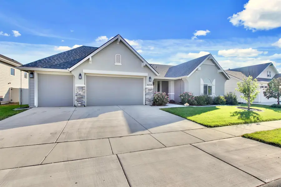 6238 Canyon Crossing, Nampa, ID 83687 - Image #3