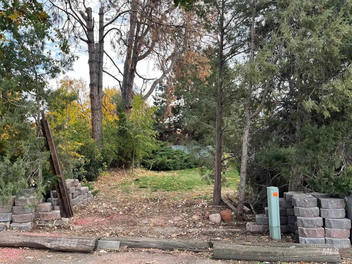 601 W Beeson St, Boise, ID 83706 - #1