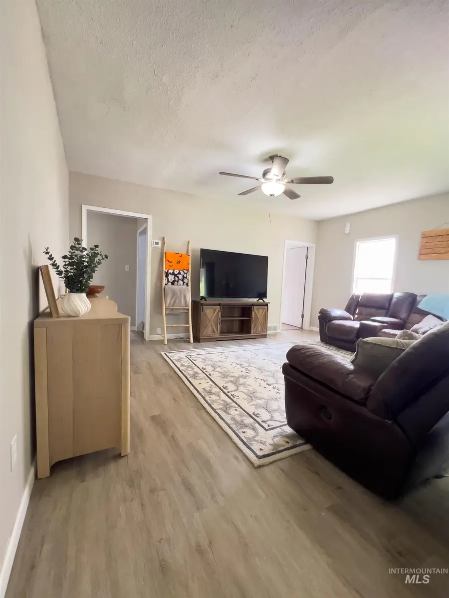 1519 Almo Ave, Burley, ID 83318 - Image #3