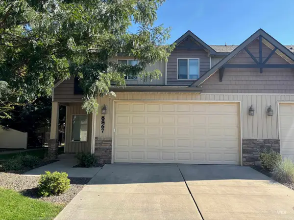 8867 W Evening Star Ln, Boise, ID 83709
