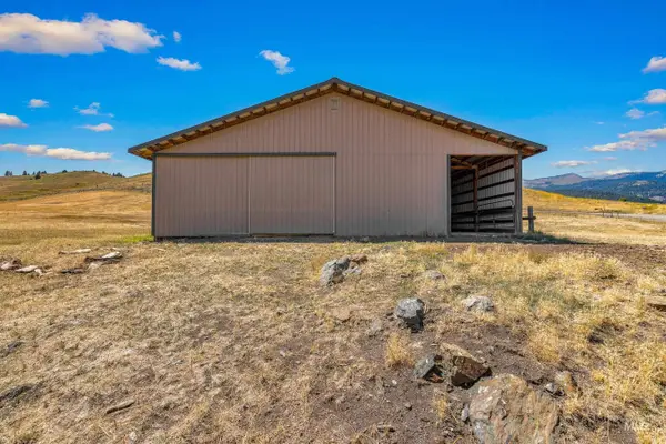 453 Elk Haven Circle, Pollock, ID 83547