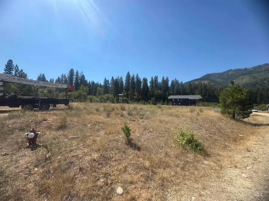 Lot 8 Blk 8 Wapiti Court, Garden Valley, ID 83622 - Image #2