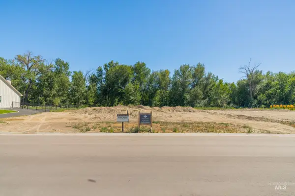 623 Watkins St, Middleton, ID 83644