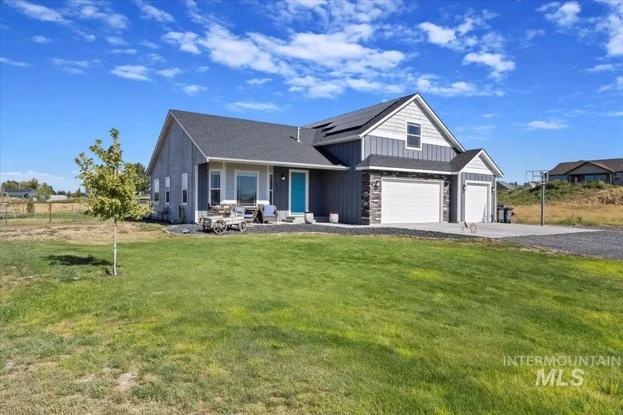 583 Pioneer Dr, Jerome, ID 83338 - Image #2