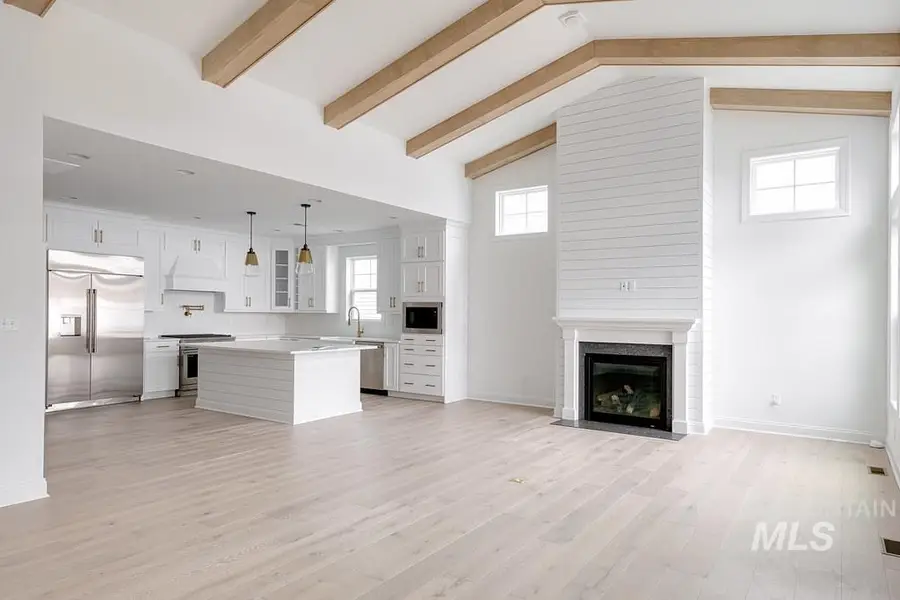 7909 W Rockhaven Dr, Eagle, ID 83616 - Image #3