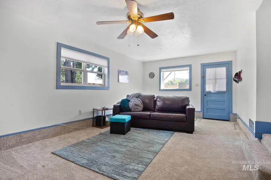 305 Filer Ave W, Twin Falls, ID 83301 - Image #3