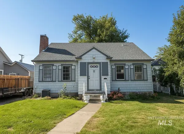 351 7th Avenue North, Twin Falls, ID 83301