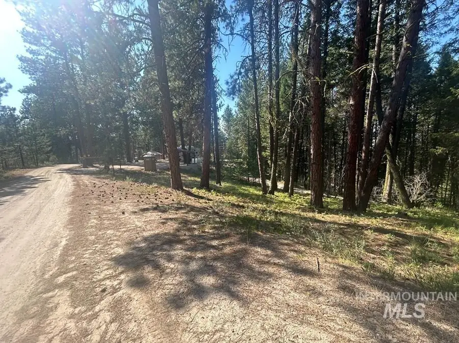 30 Starflower Dr., Cascade, ID 83611 - Image #3