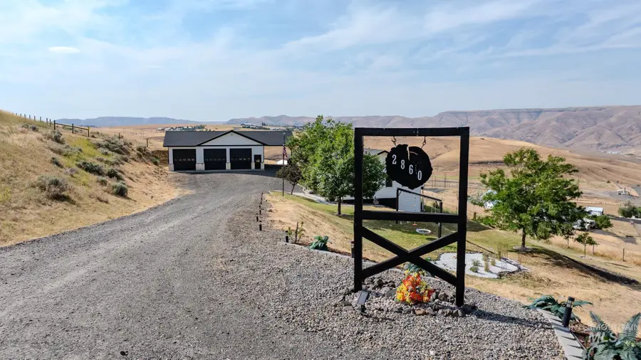 2860 Scenic Hills Drive, Clarkston, WA 99403 - Image #2