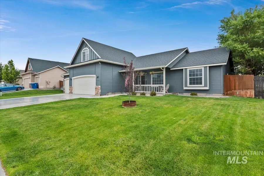 1322 N 14th East, Mountain Home, ID 83647 - Image #2