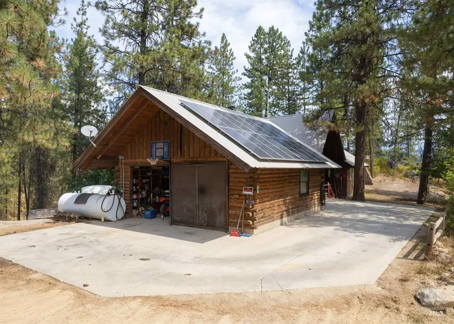 22 Deer Trail, Garden Valley, ID 83622 - Image #2