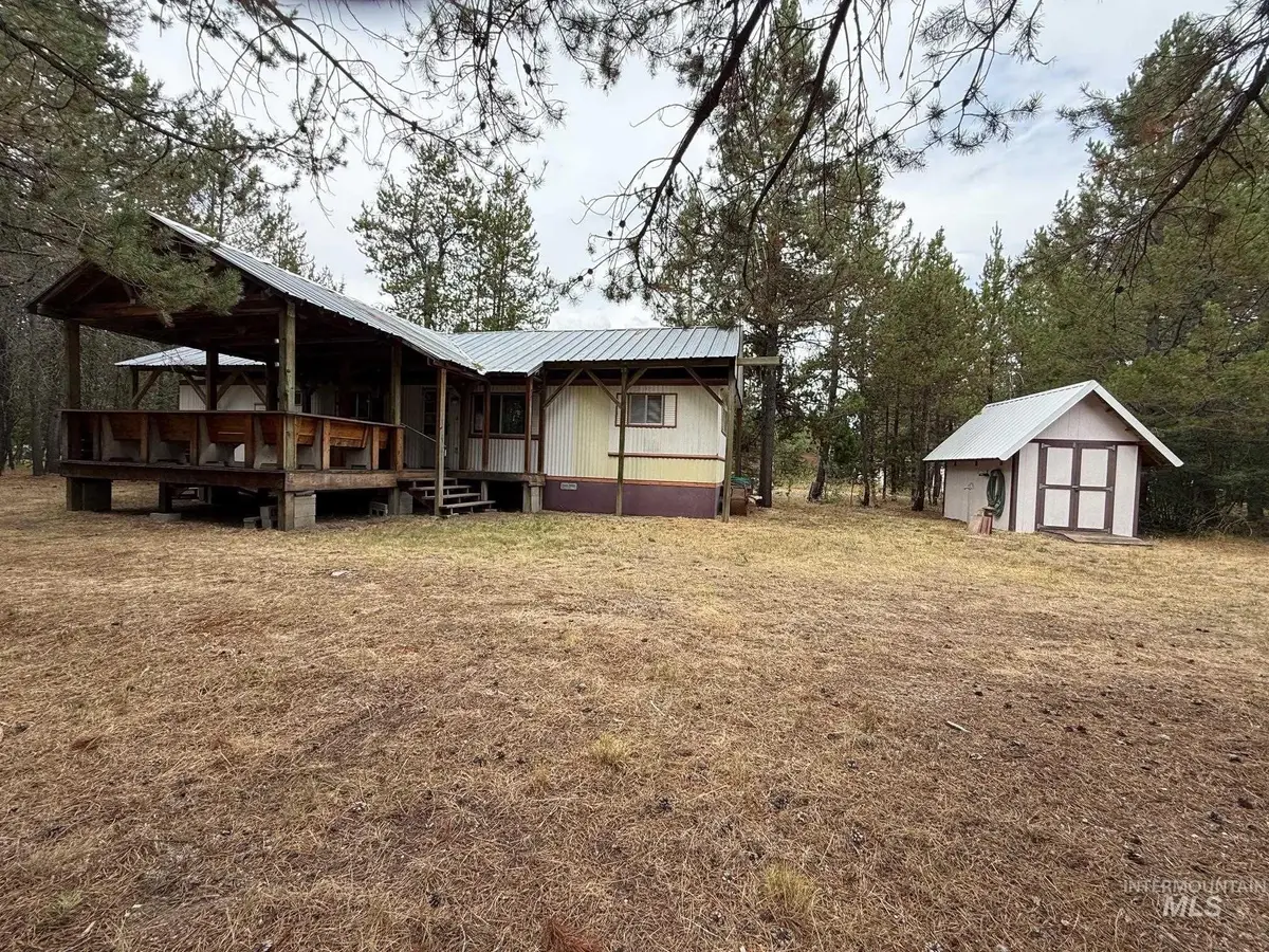 227 Mcleod Ln, Donnelly, ID 83615 - Image #1