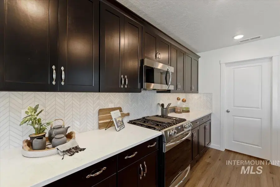 19348 Snowyside Way, Caldwell, ID 83605 - Image #2