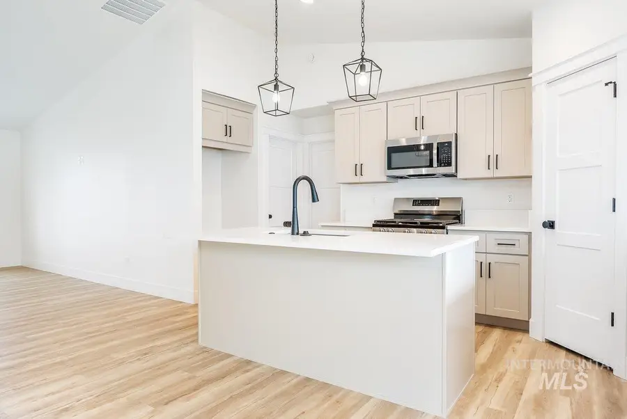 921 E 23rd Ave. #Lot 15 Block 4, Jerome, ID 83338 - Image #3