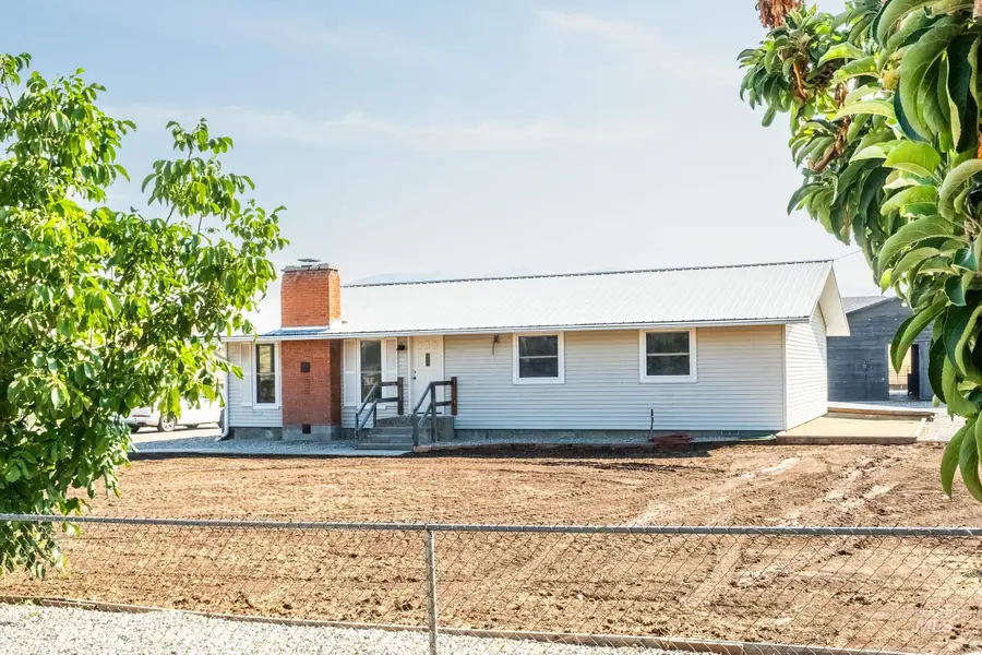 5400 Montour Rd, Emmett, ID 83617 - Image #3