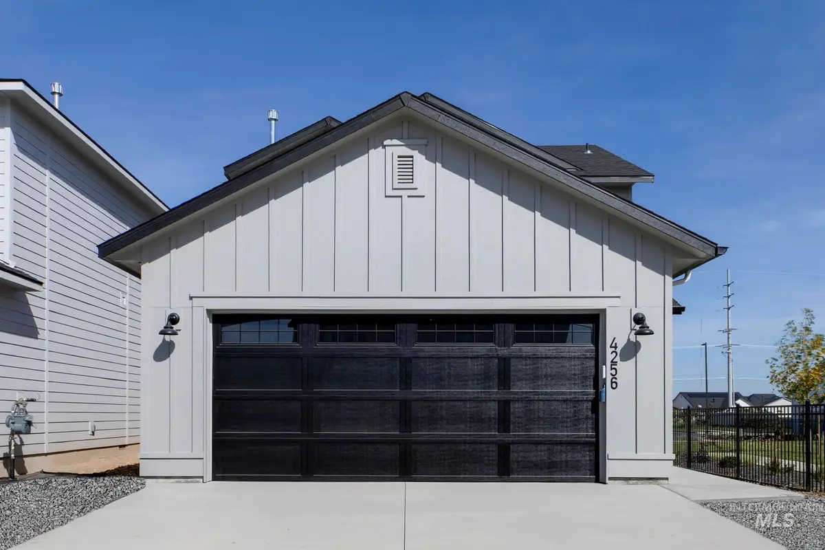 4256 E Kalinga St, Meridian, ID 83642 - Image #1