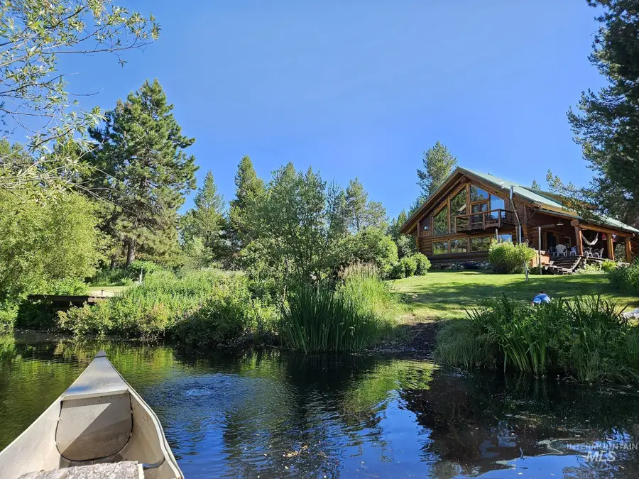 43 Scheline Ct, McCall, ID 83638 - Image #2
