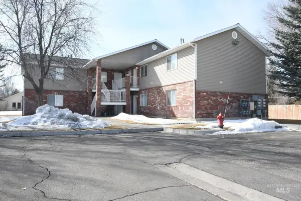 264 N 3rd E, Rexburg, ID 83440