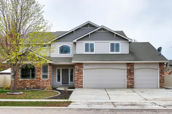 2621 E Mercutio Dr, Meridian, ID 83642