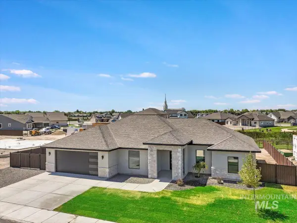 1597 Tule Dr, Twin Falls, ID 83301