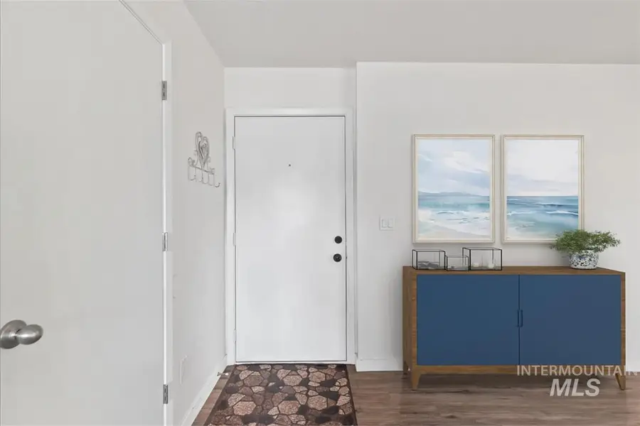 7084 W Colehaven Ln, Boise, ID 83704 - Image #3